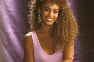 Whitney-Houston-9344818-2-402